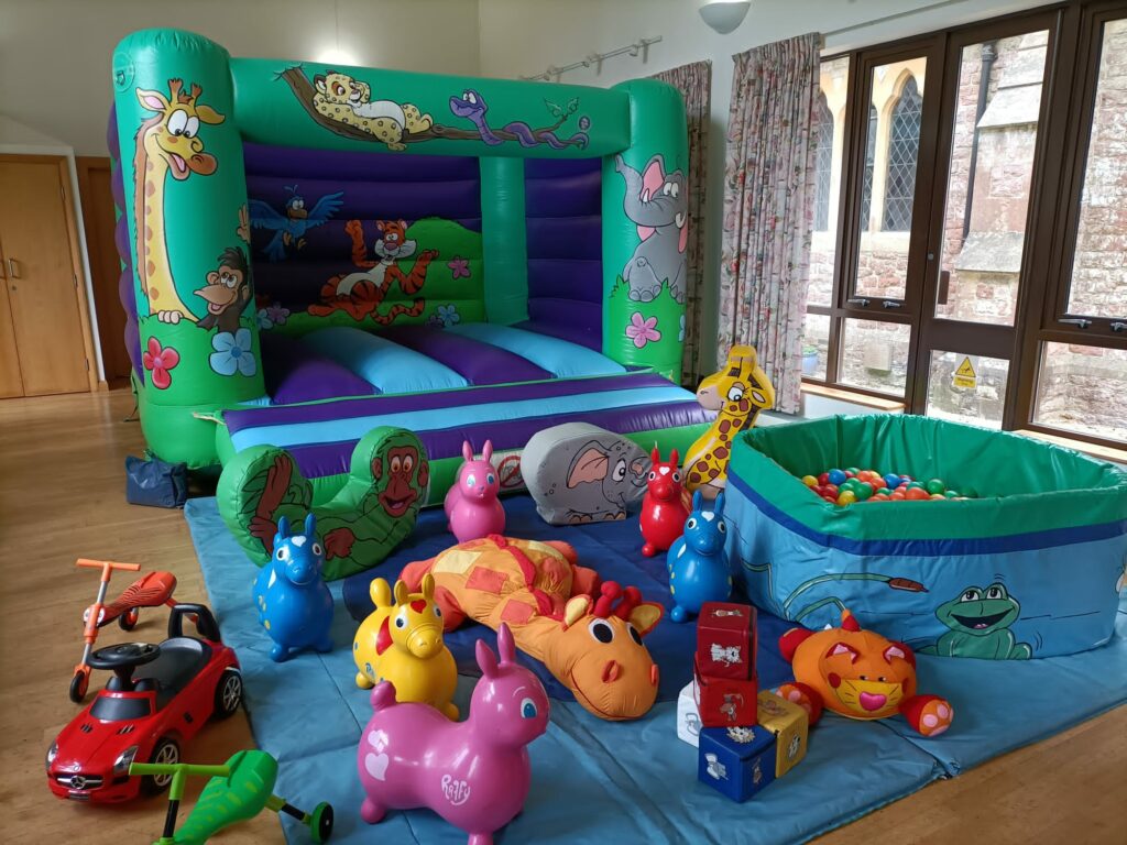 Jungle Castle with Soft Play and Ballpool in Shedfield Study Centre